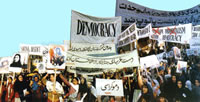 afghaansche Fruuns demonstreert för Gerechtigkeit. Klick op to'n Vergröttern